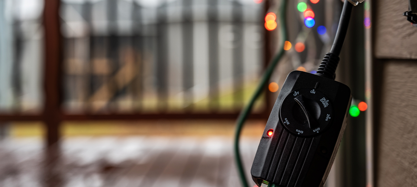 alaskan-christmas-lights-choose-install-11