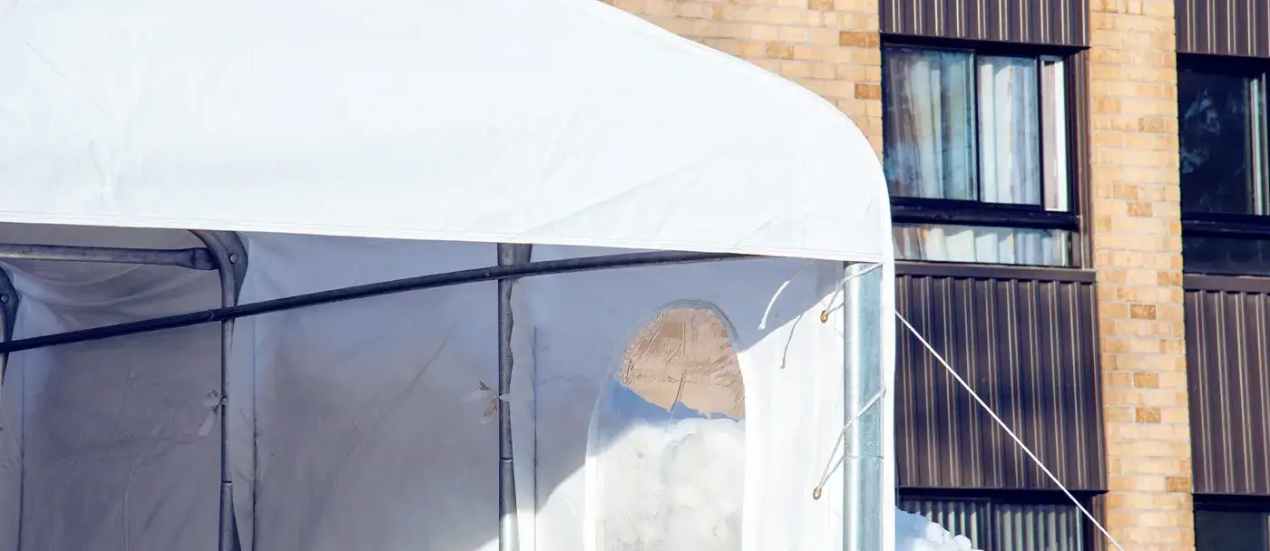 Tips for the safe use of a temporary car shelter